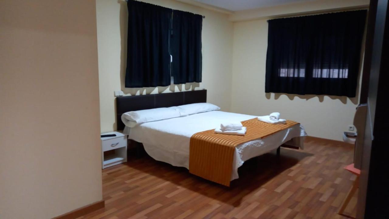 Las Olivas- Borox Lejlighedshotel Seseña Nuevo Eksteriør billede